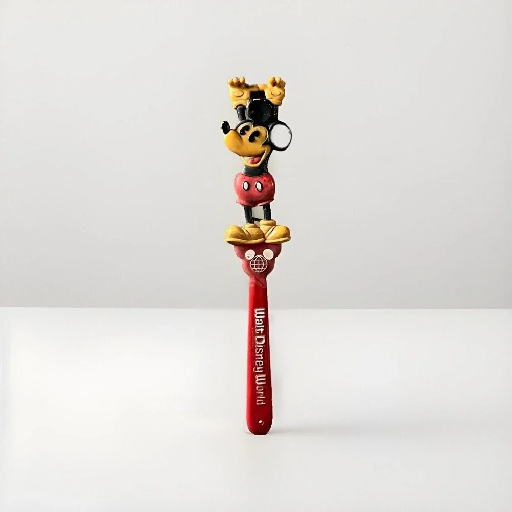 Vtg Walt Disney World Mickley Mouse Back Scratcher 15.5